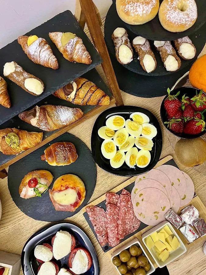 Valguarnera Suite Palermo Bed & Breakfast